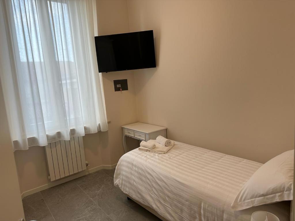 Camera Singola con Bagno Privato