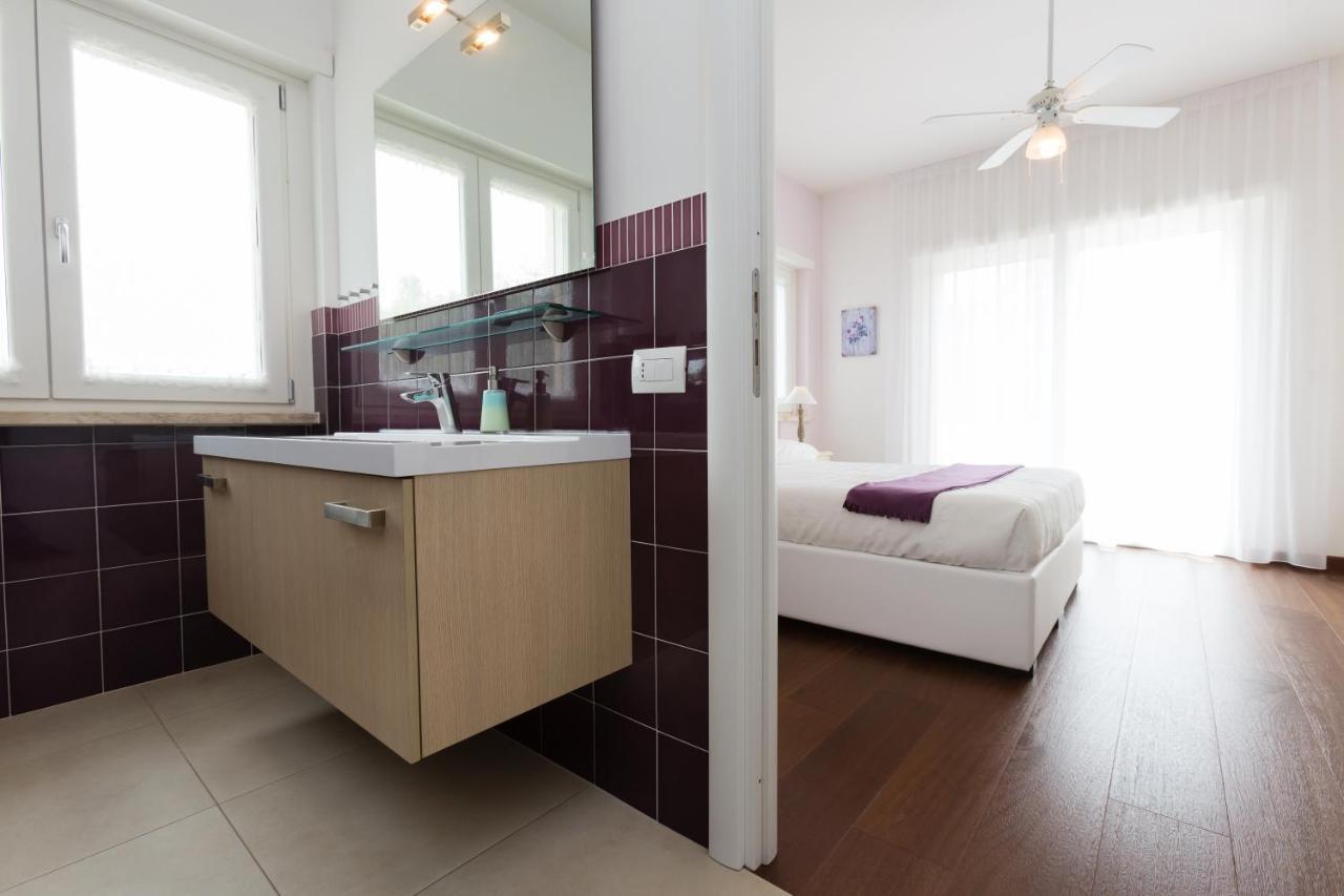 Double Room,1678646802:JPEG