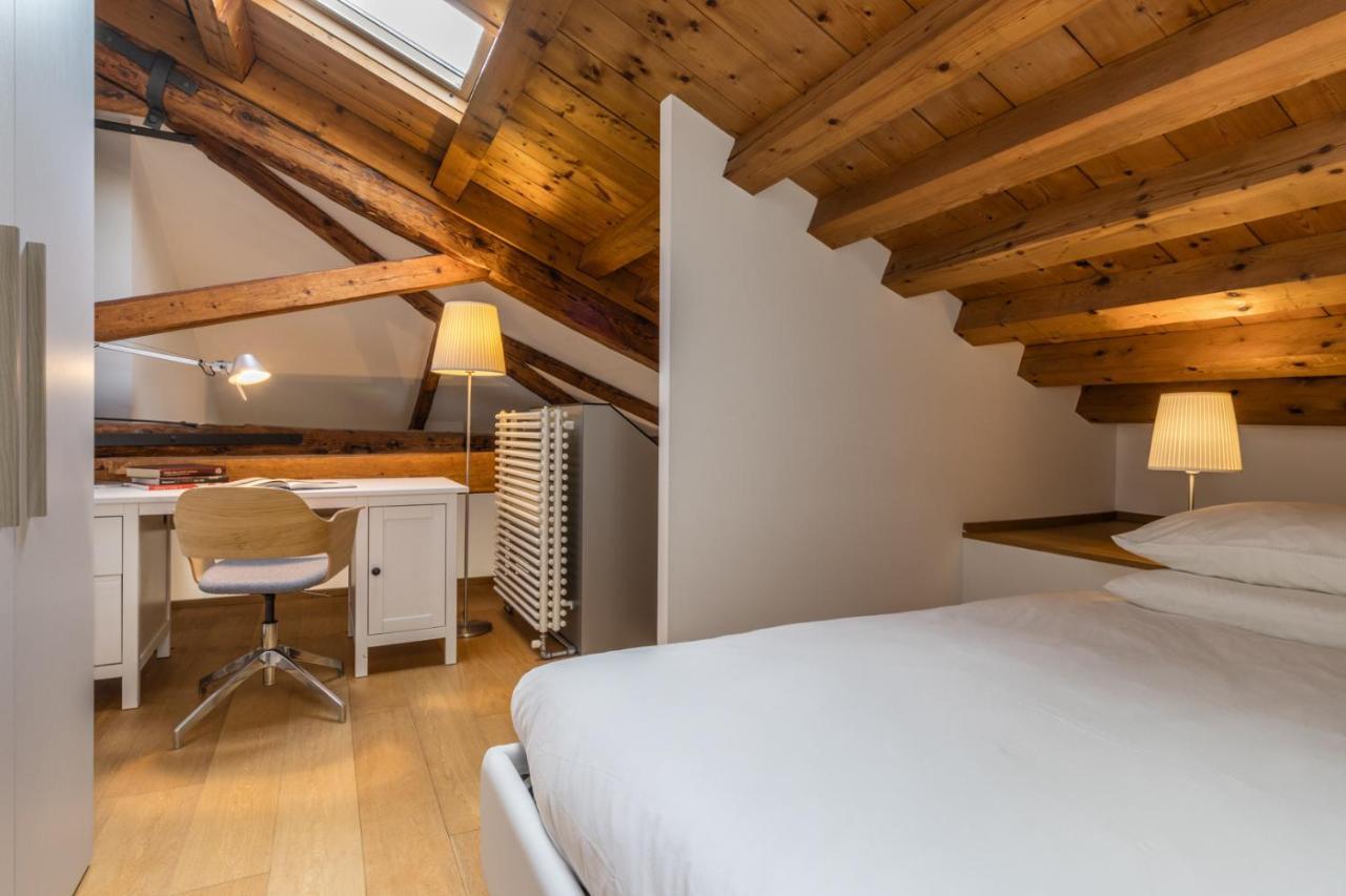 Penthouse Apartment