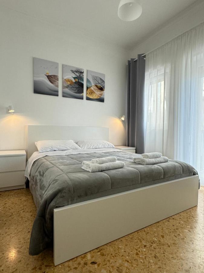 Double Room,1494571381:JPEG
