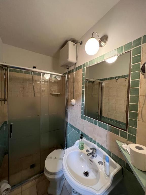 Double Room Private Bathroom,1496172658:JPEG