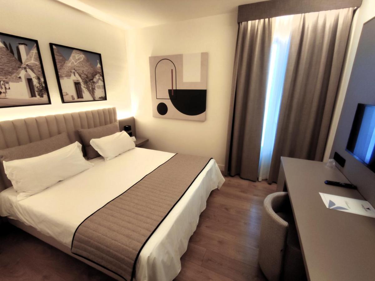 Double Room,1499507794:JPEG