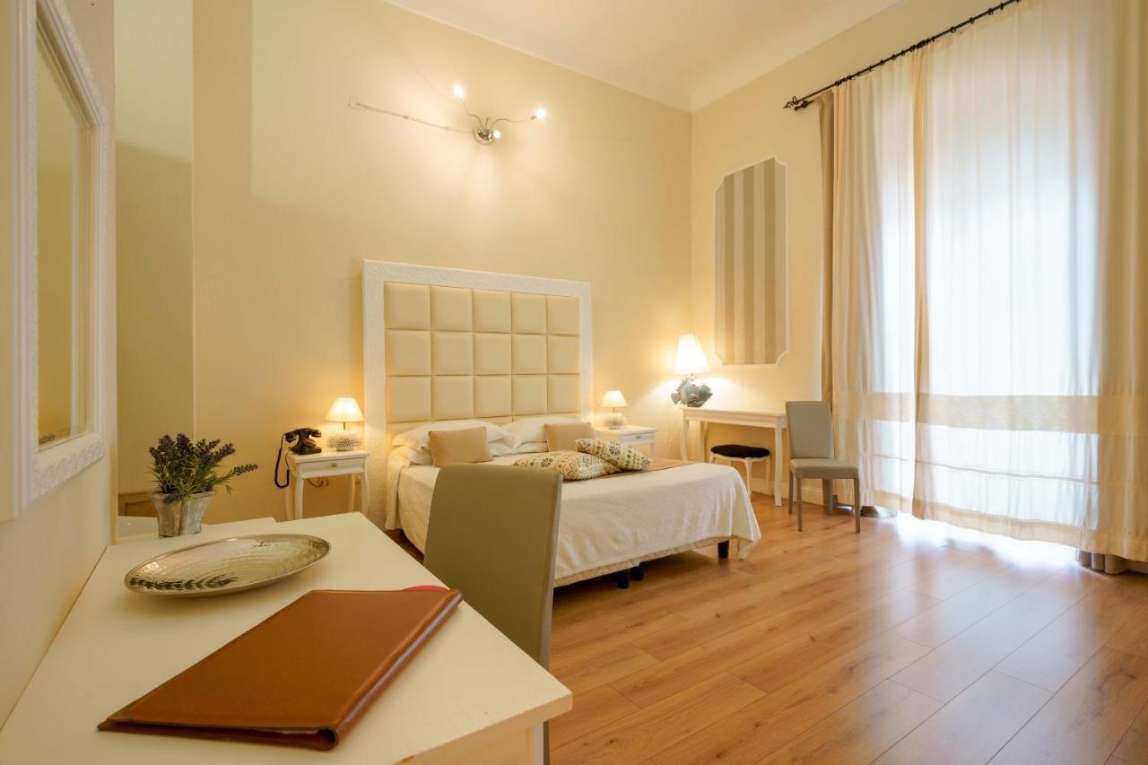 Deluxe Double Room with Spa Bath,1498808386:JPEG