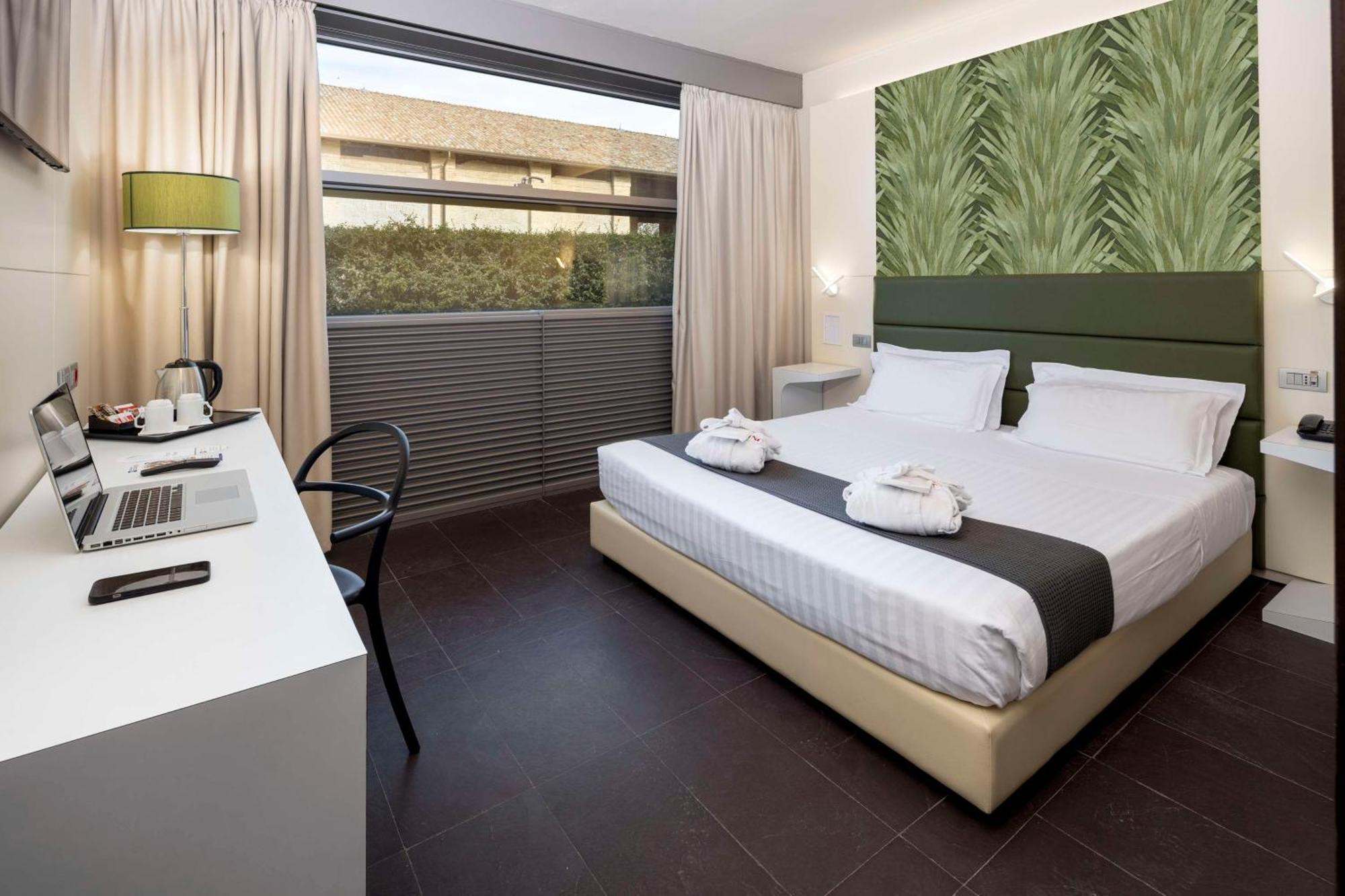 Habitación Estándar con cama grande - No fumadores