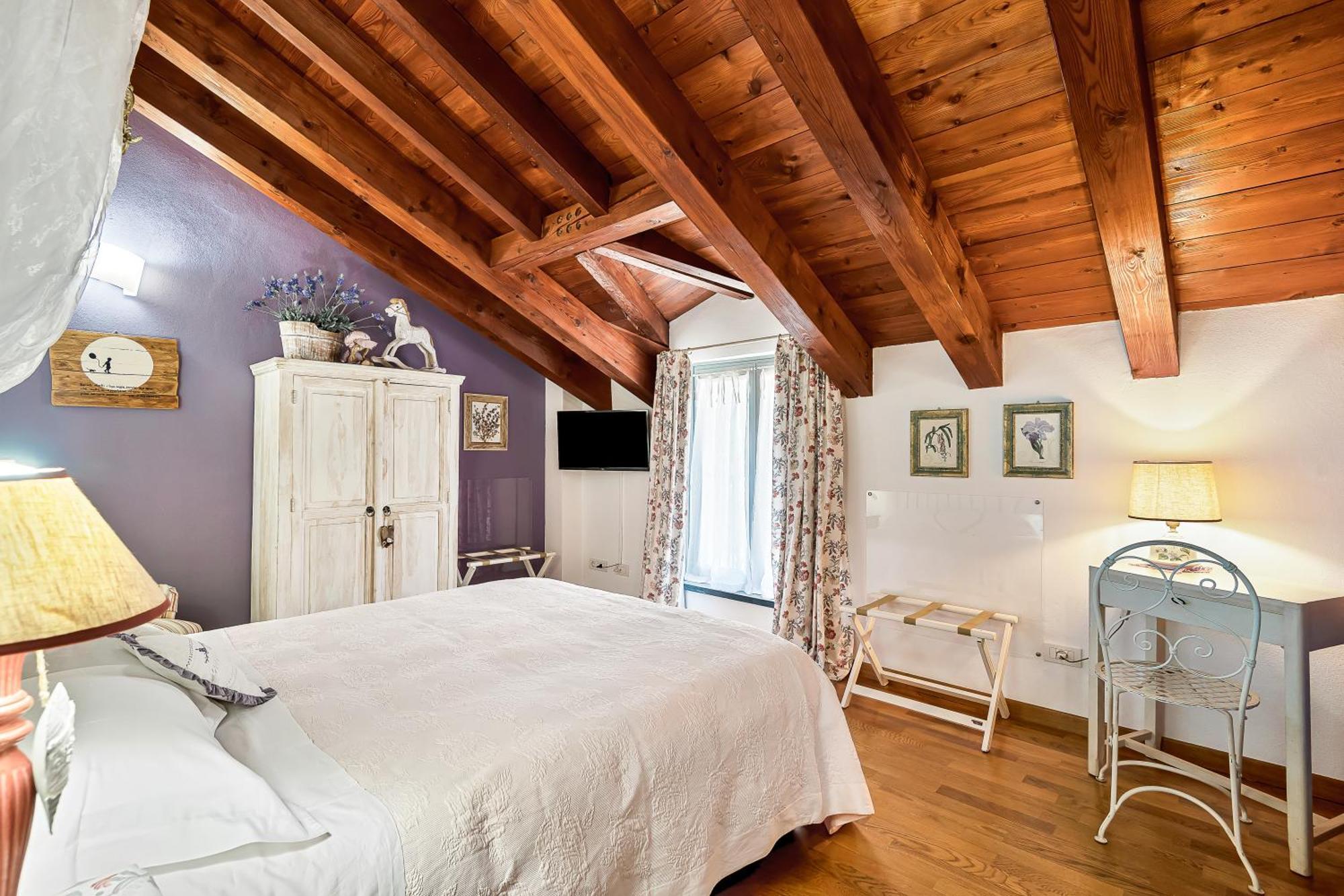 Double or Twin Room,1498918180:JPEG