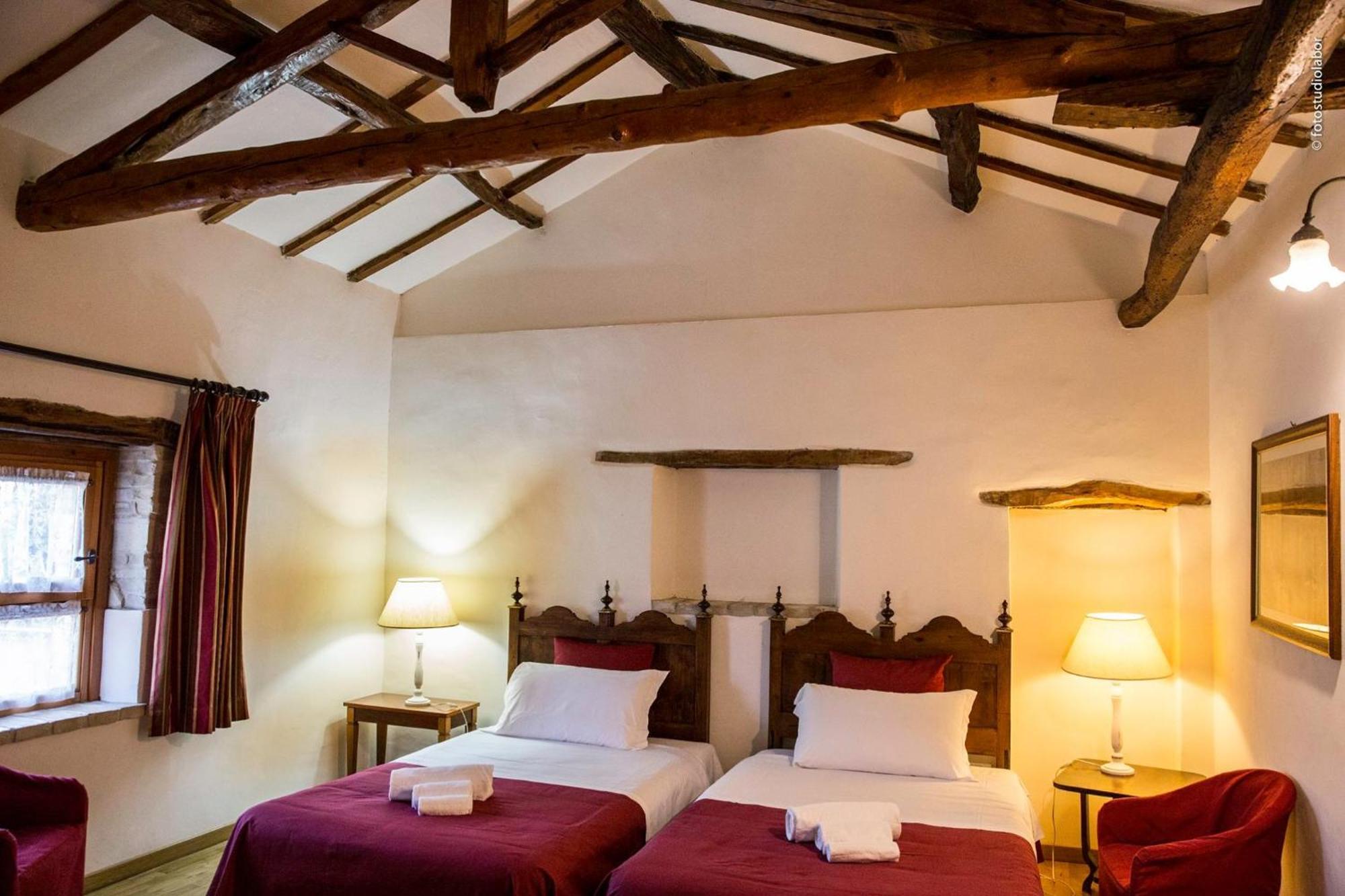 One-bedroom Loft Apartment,1499609968:JPEG