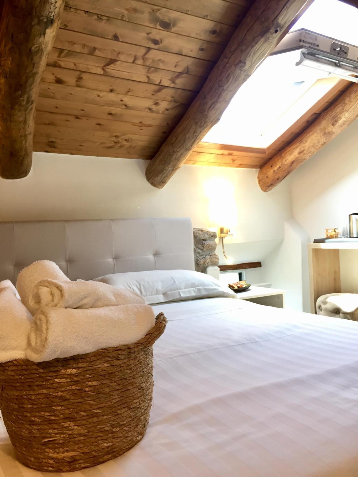 Double Room Spa Bath