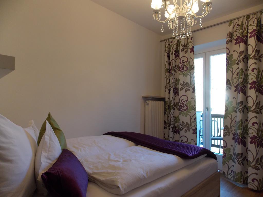 Single Room Balcony,699856684:JPEG