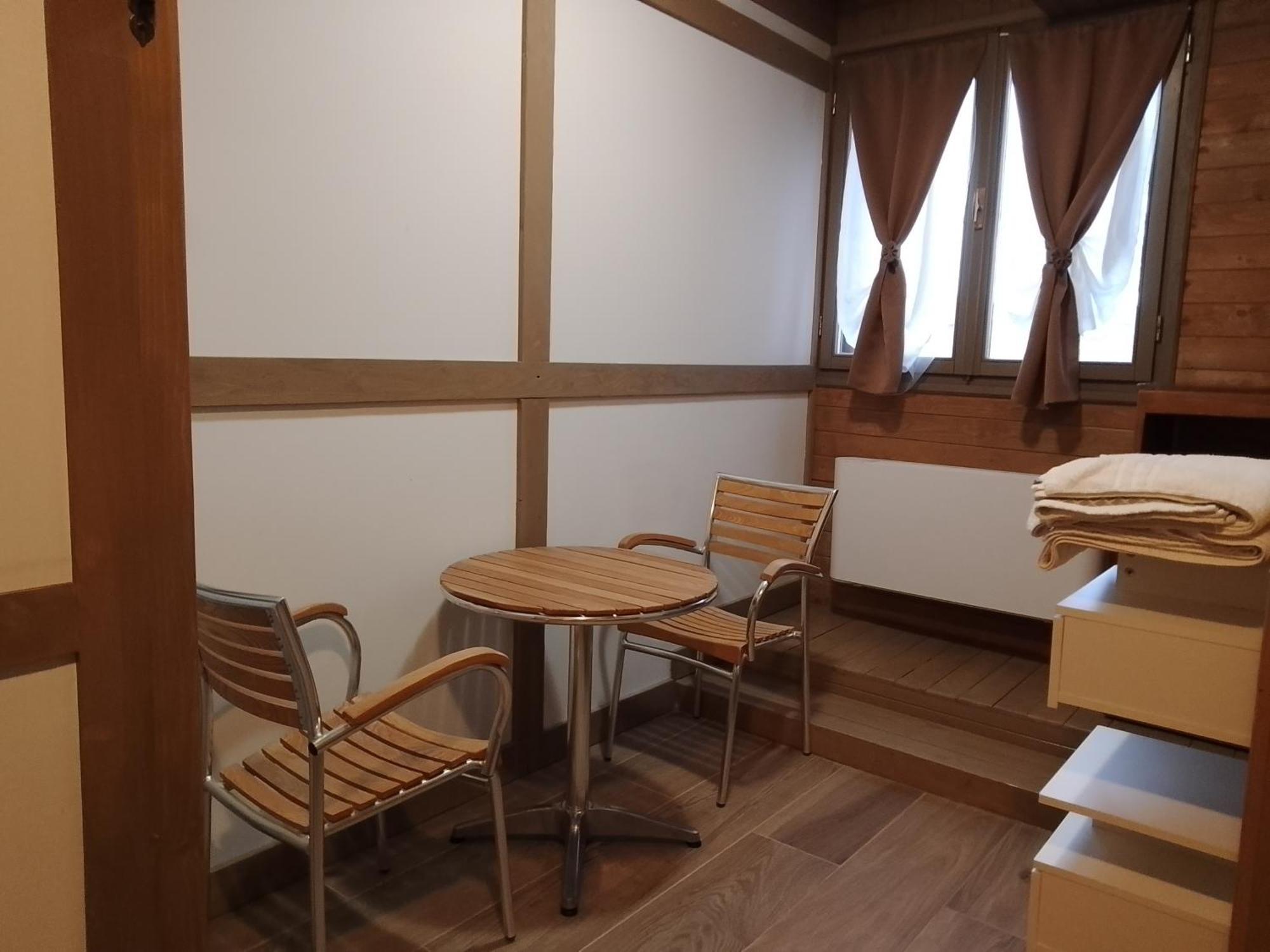 Standard King Room,1506505948:JPEG