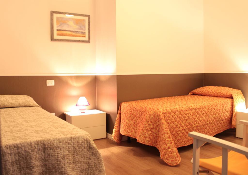 Twin Room with Private Bathroom