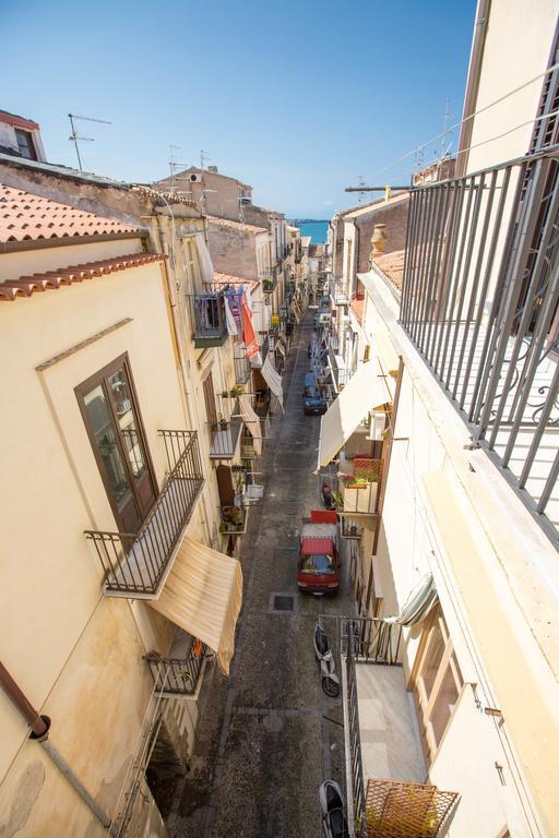 Large Double Room with Balcony