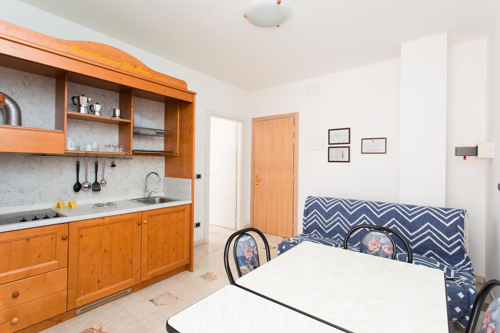 One-Bedroom Apartment with Balcony,221302430:JPEG