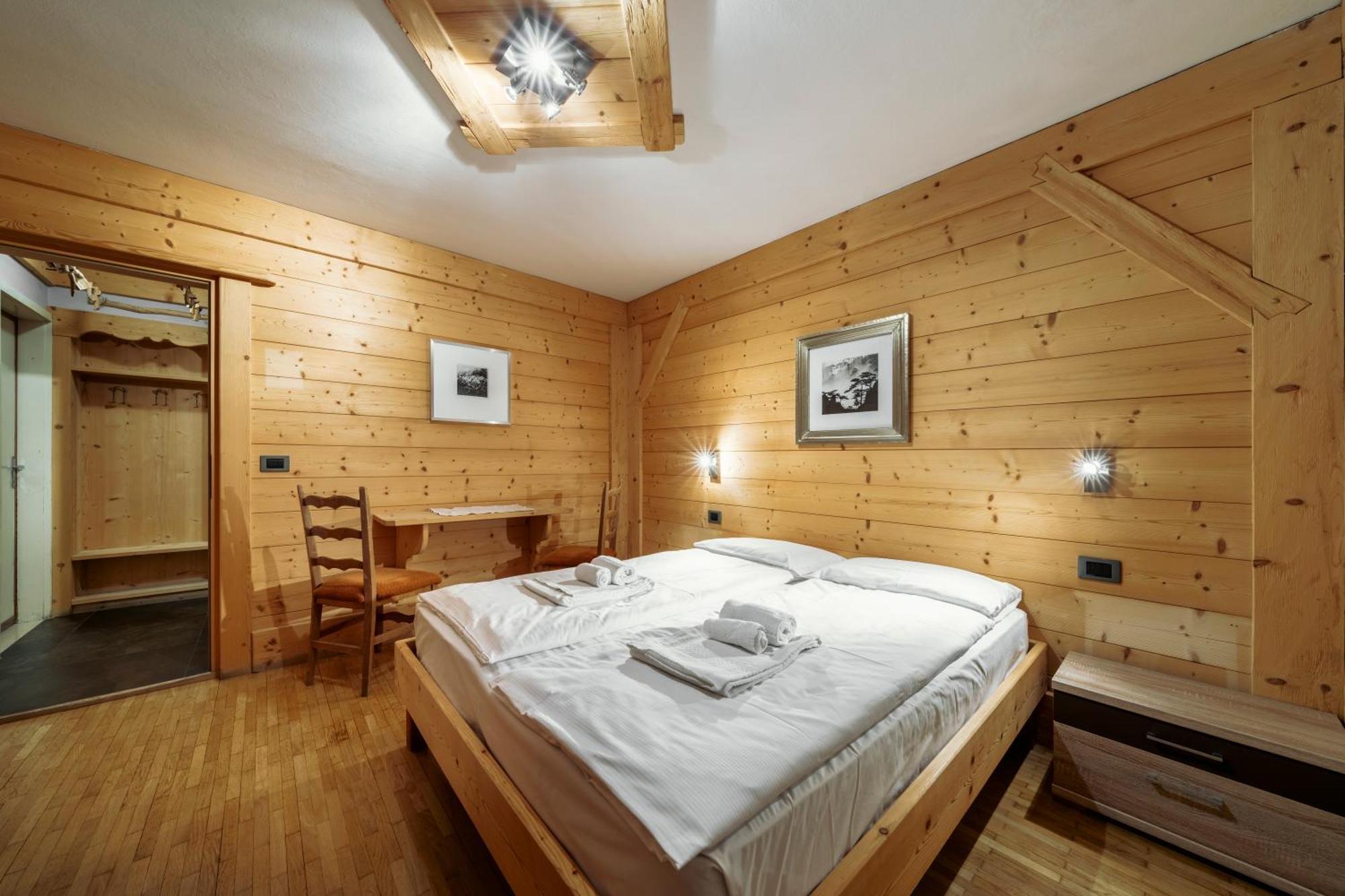 Standard Doppel- oder Zweibettzimmer