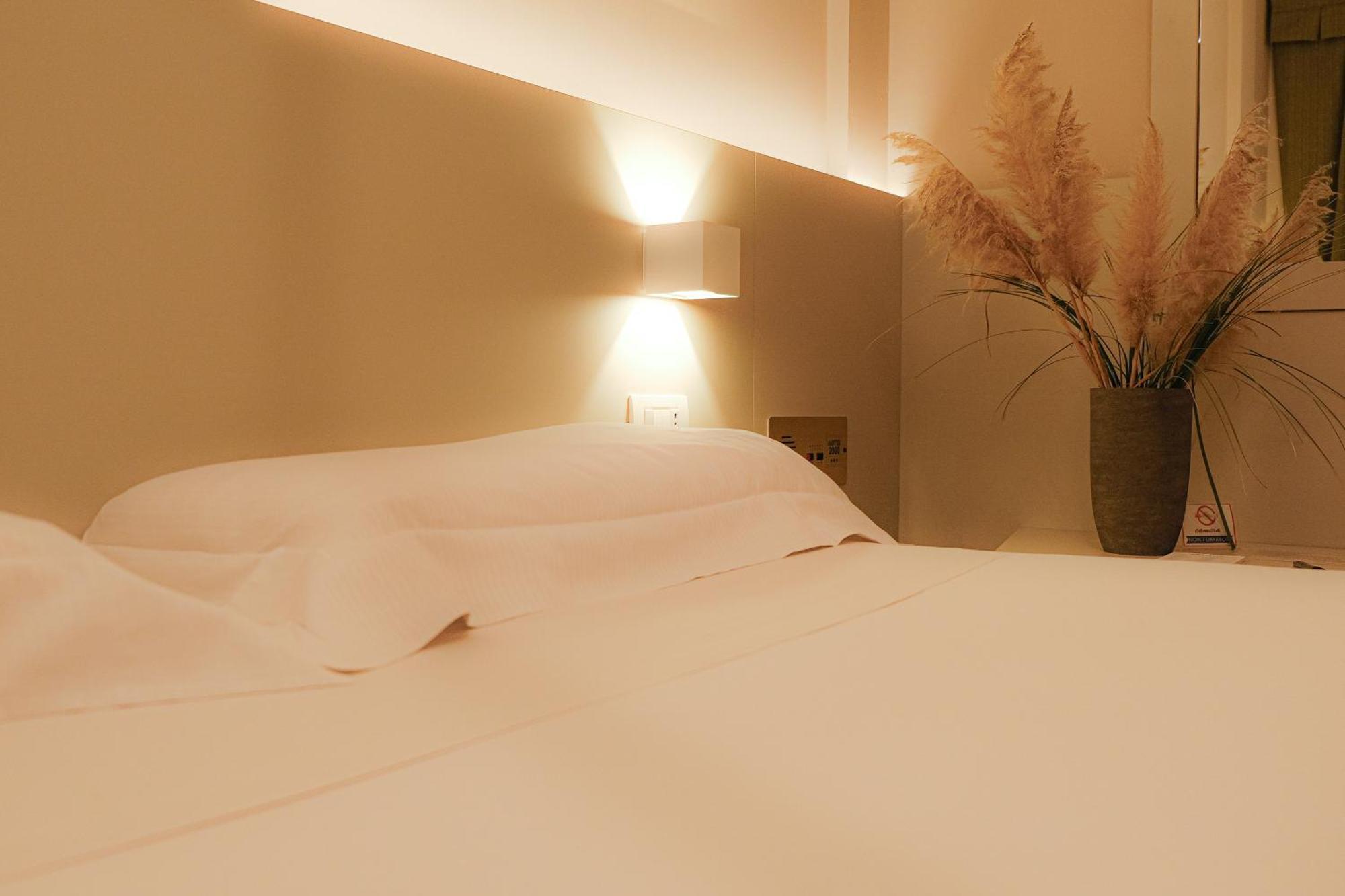 Single Room,1526188975:JPEG