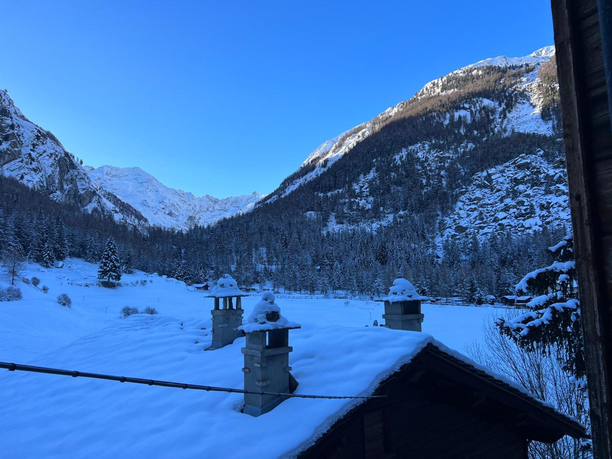 Chambre Double ou Lits Jumeaux - Vue sur Montagnes
