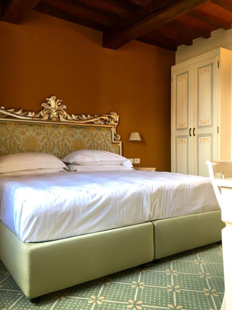 Standard Double Room,656040084:JPEG