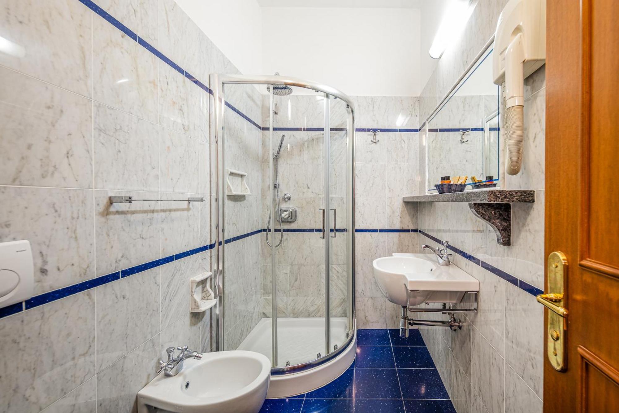 Double Room with Private External Bathroom