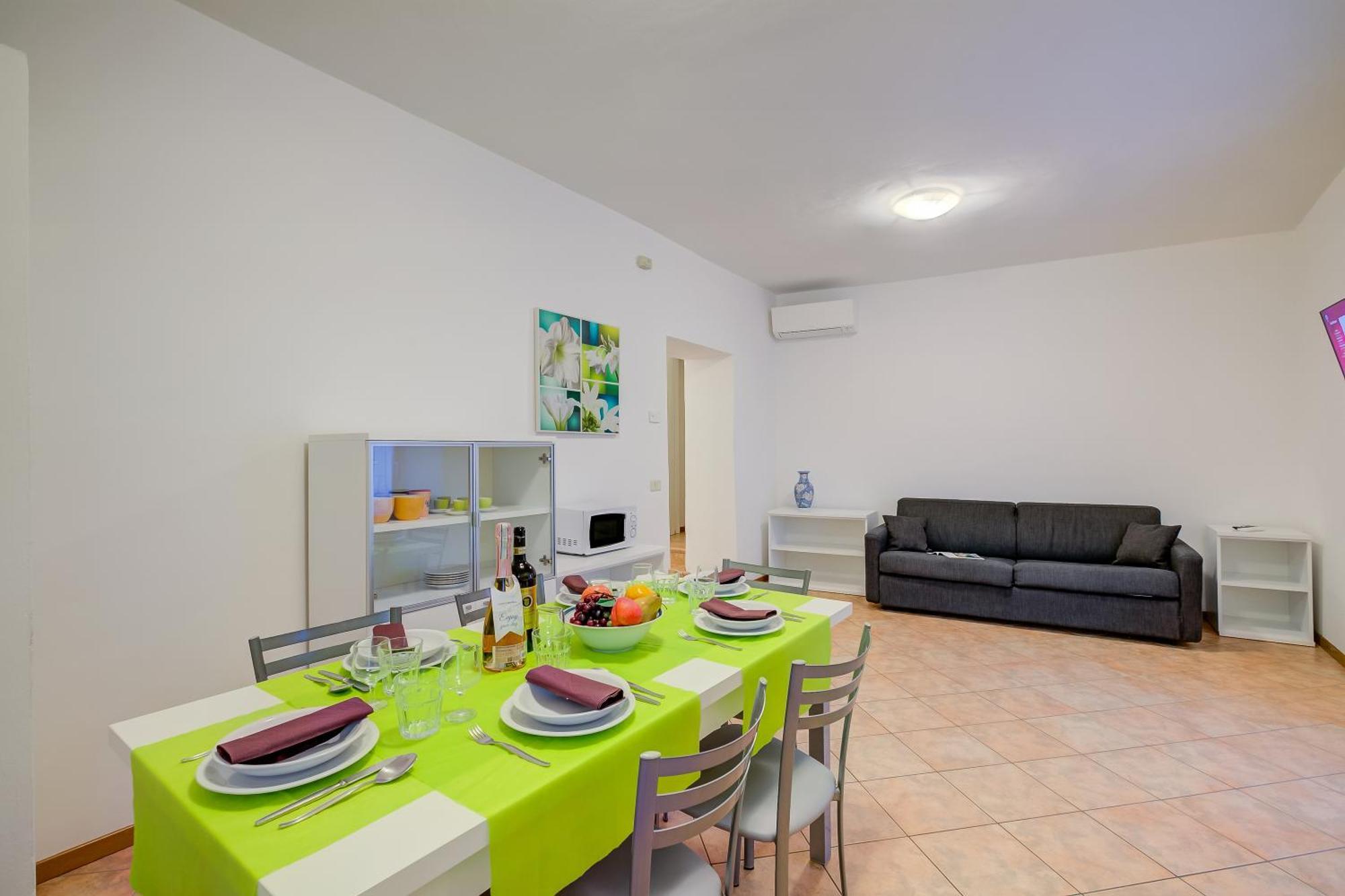 Superior Two Bedroom Apartment