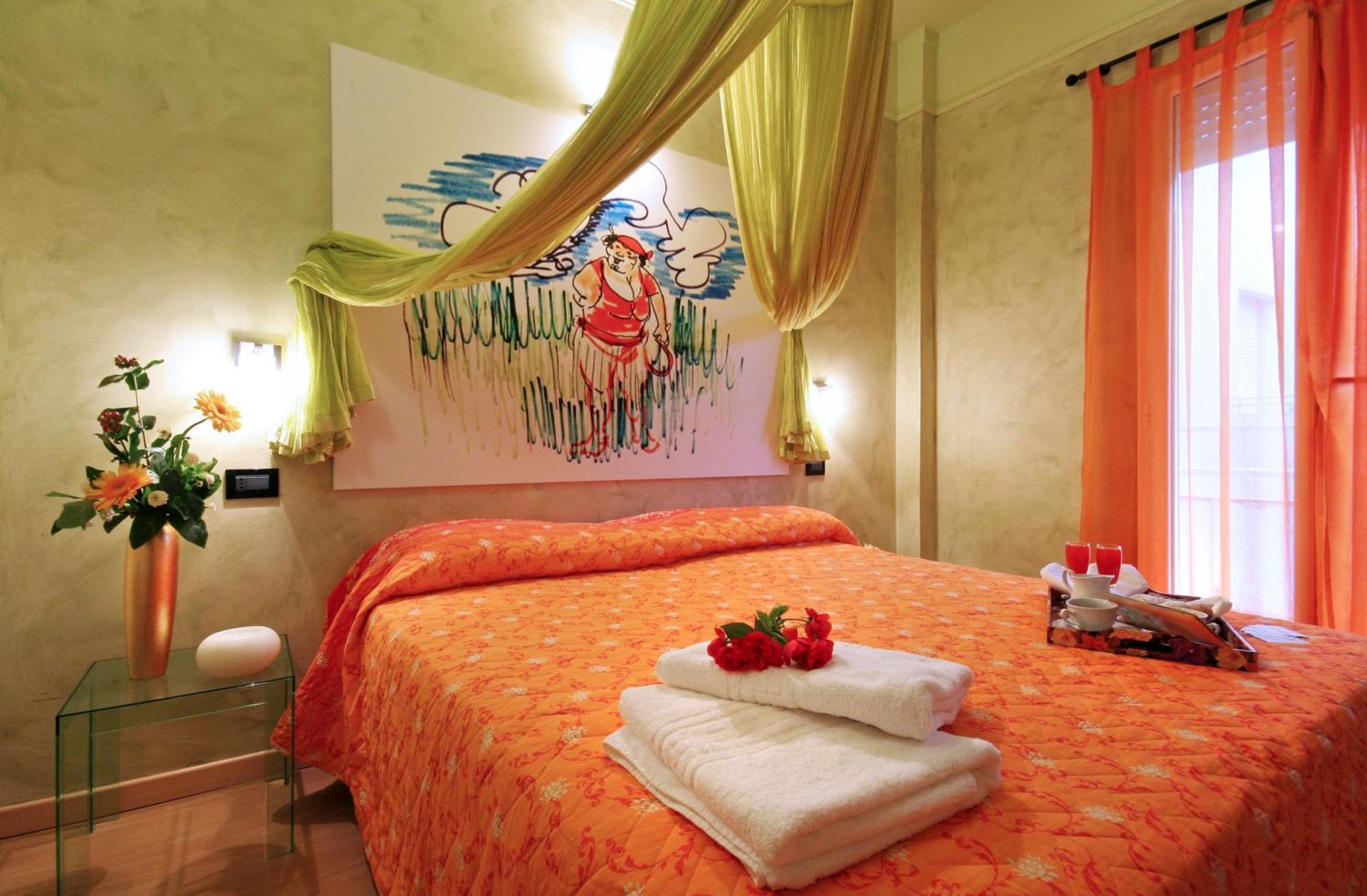 Economy Double or Twin Room,1538275555:JPEG