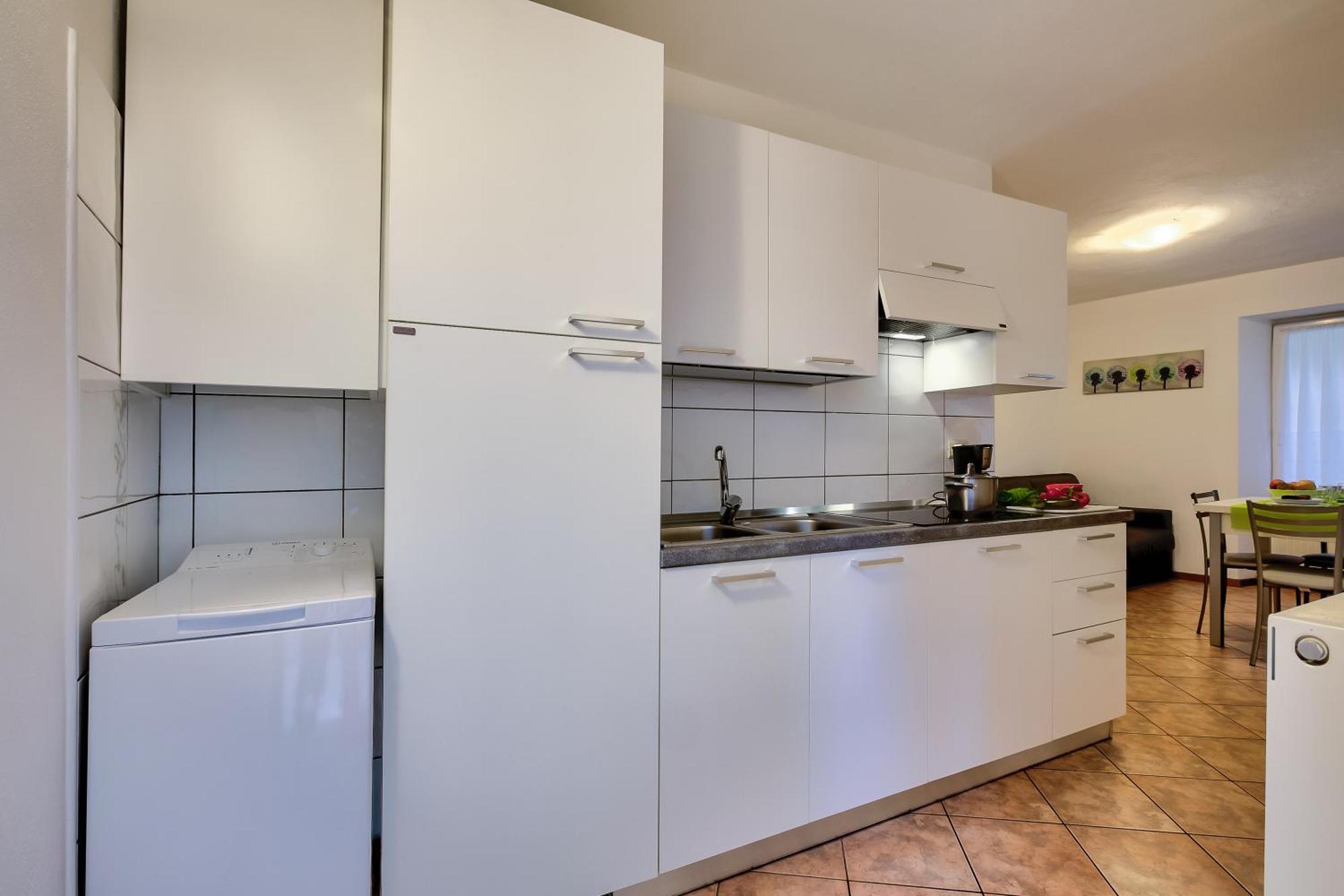 One Bedroom Apartment with Balcony 1