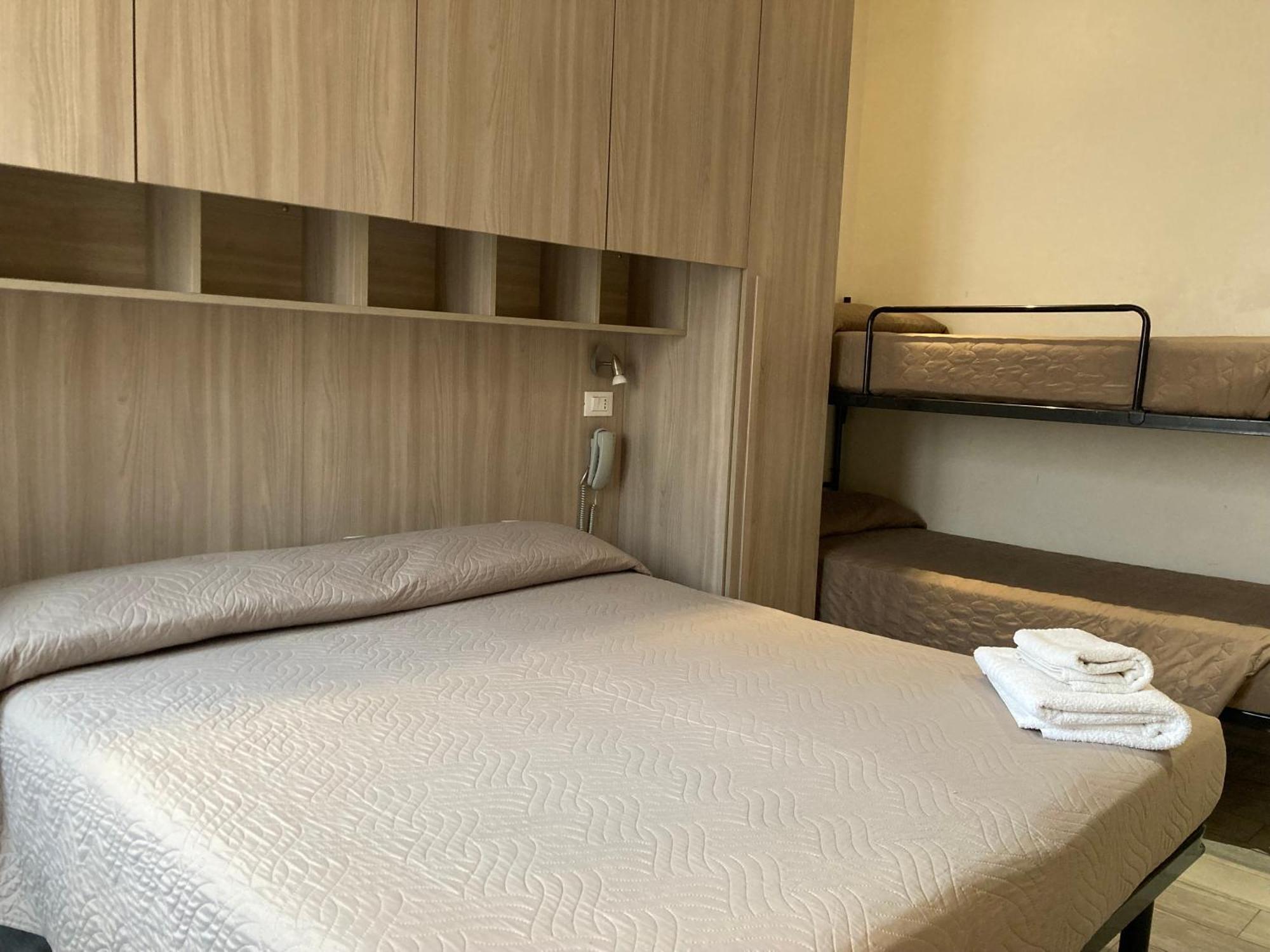 Quadruple Room,1538824183:JPEG
