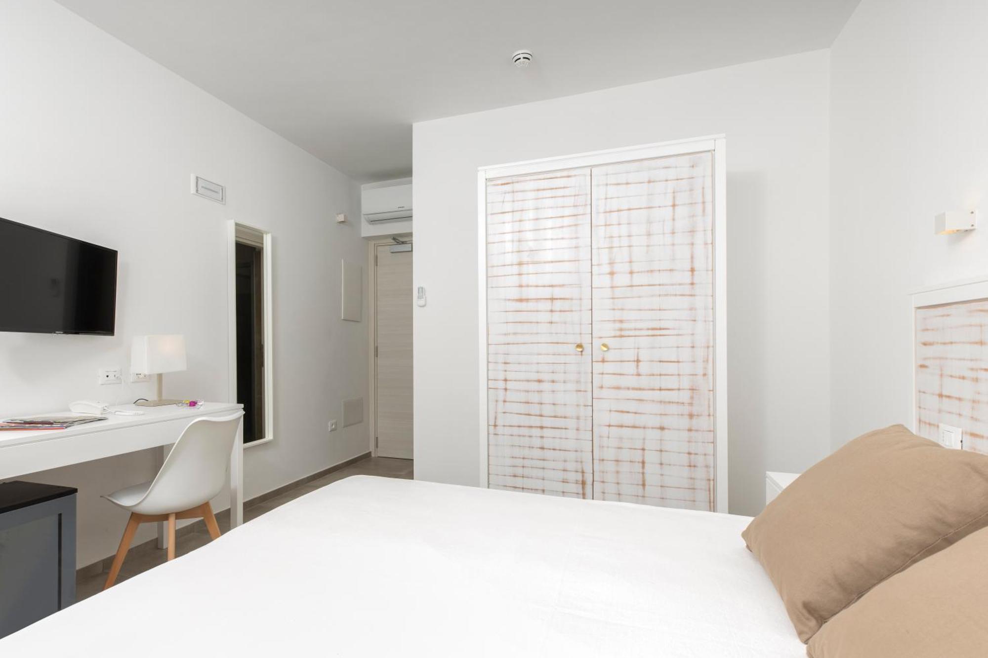 Standard Doppel- oder Zweibettzimmer mit Gartenblick