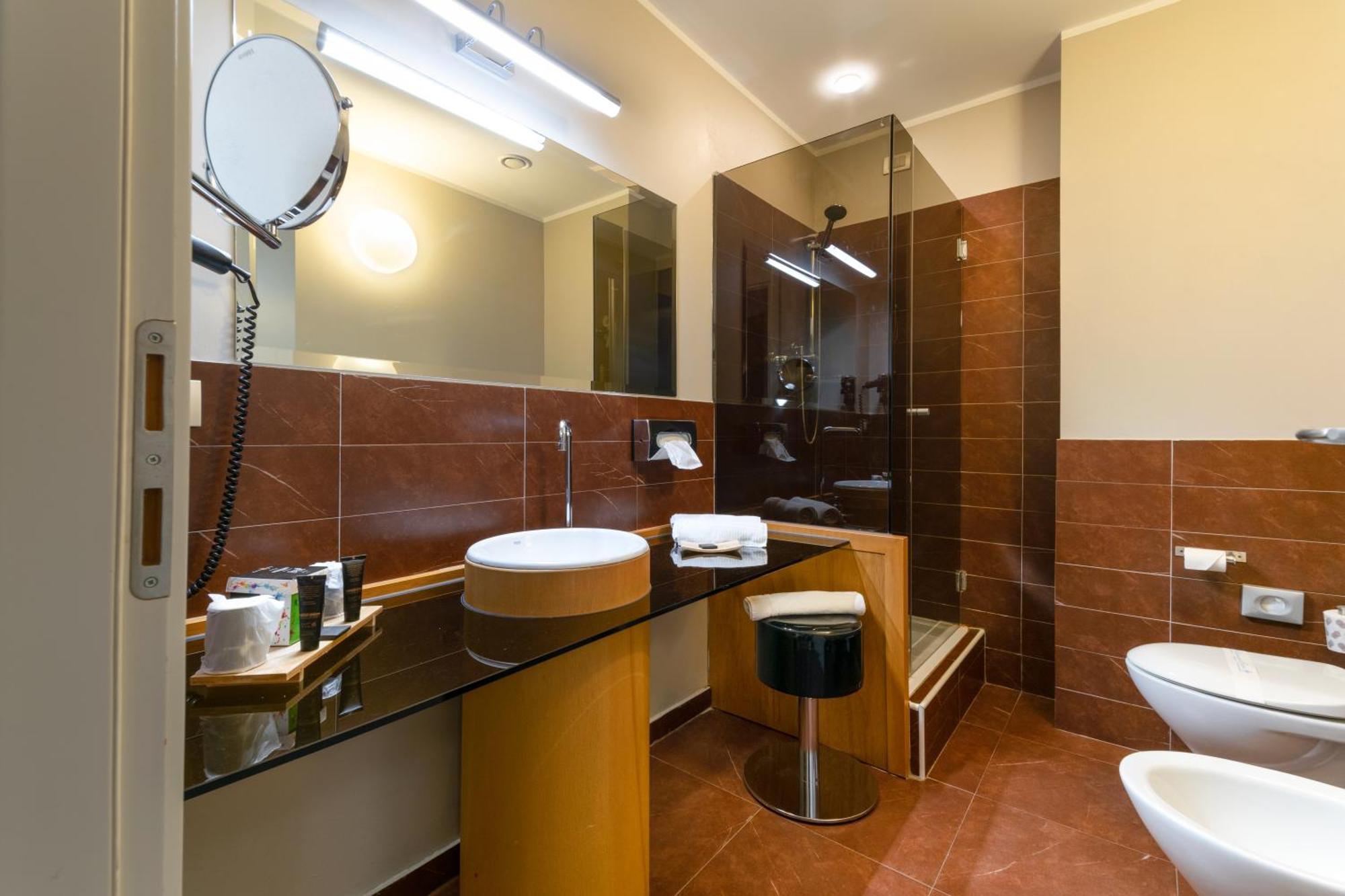 Economy Triple Room