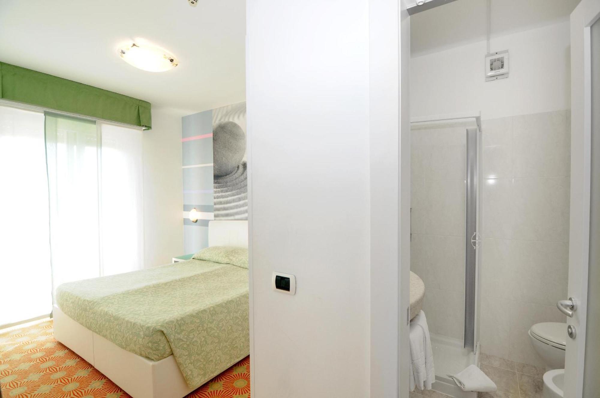Economy Double or Twin Room - First Floor,1542665659:JPEG