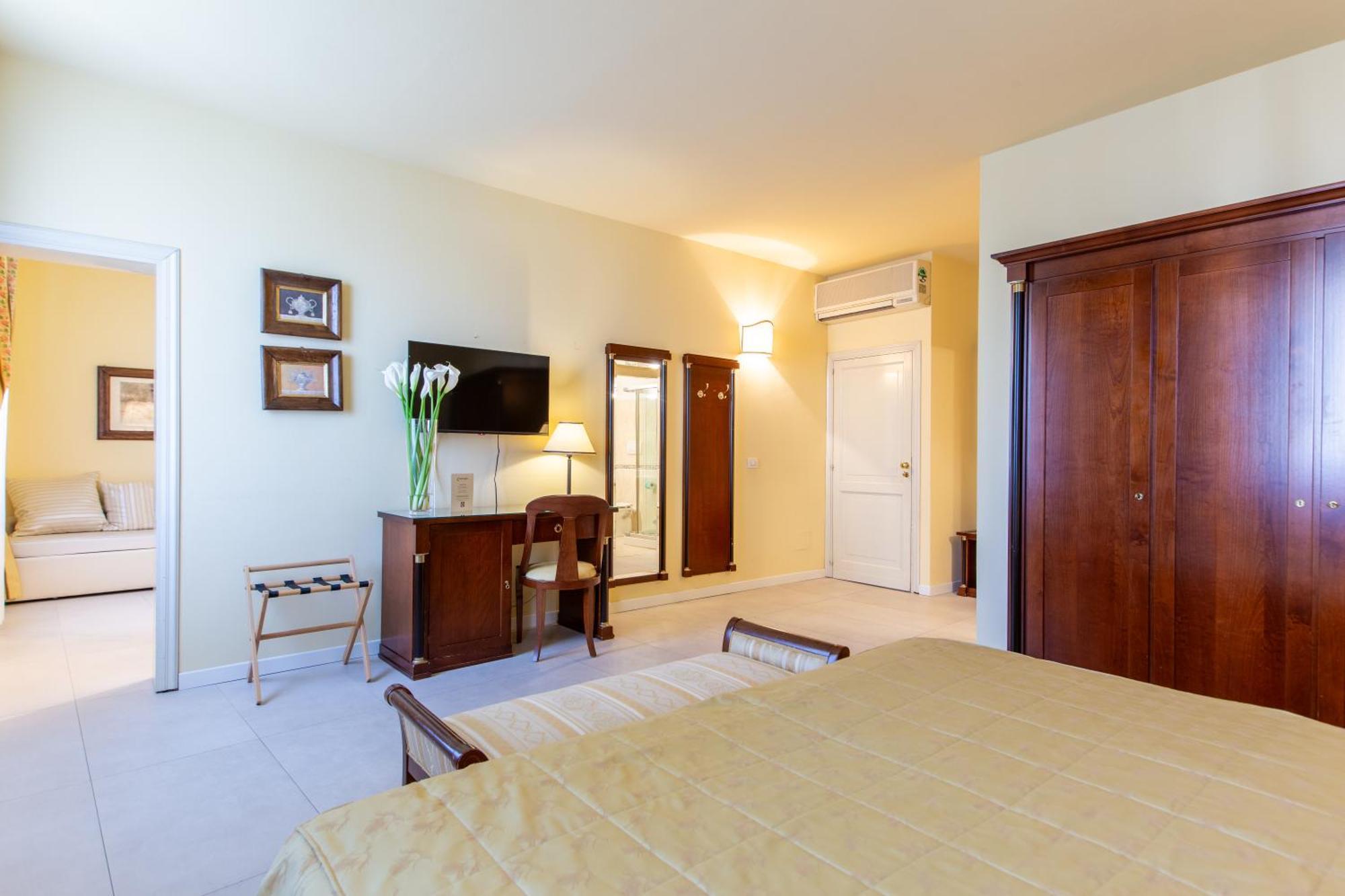 Junior Suite
