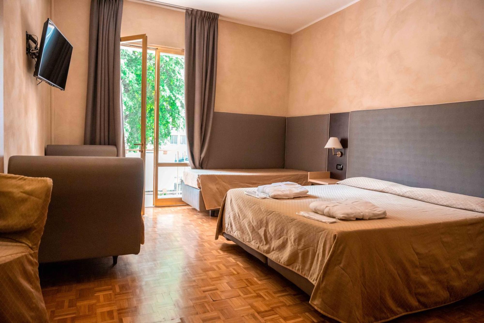 Superior Triple Room