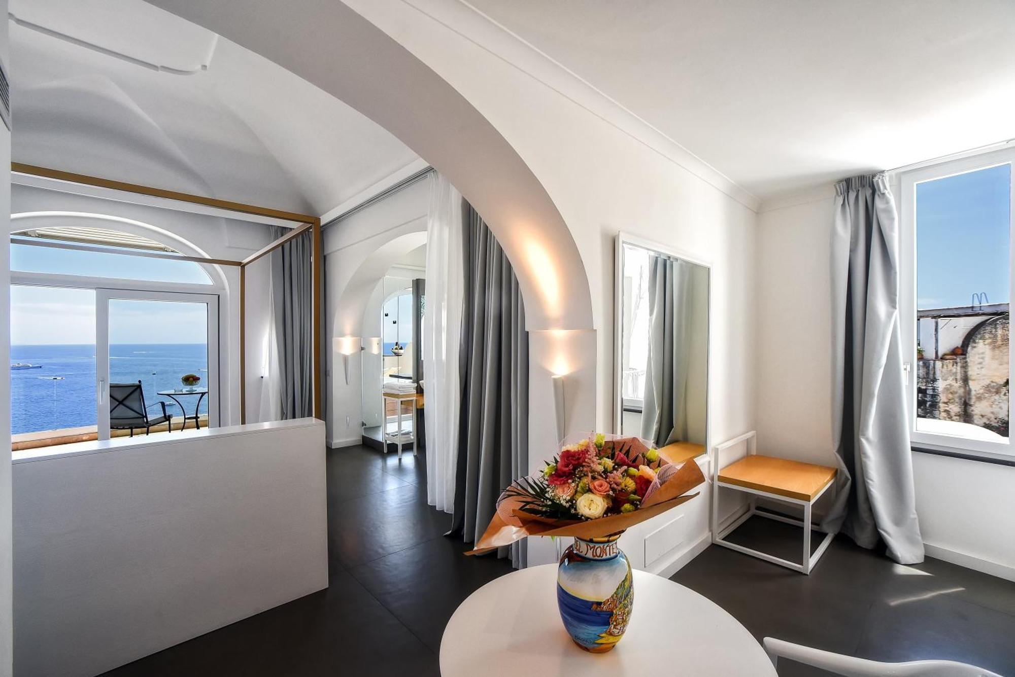 Executive Suite mit Whirlpool im Freien