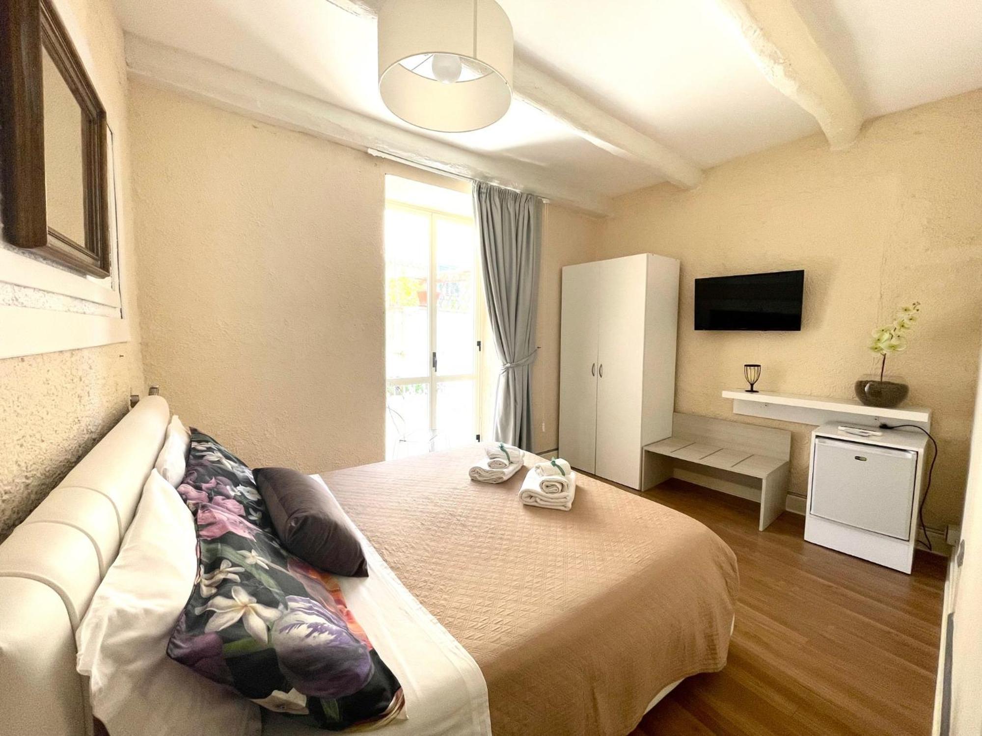 Double Room Balcony,1557900760:JPEG