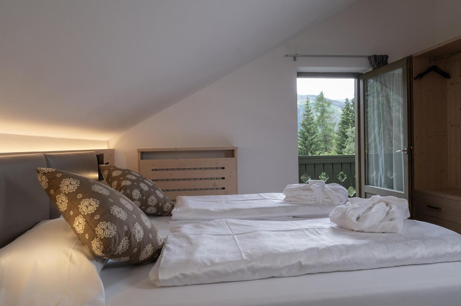 Double or Twin Room Balcony,1558085302:JPEG