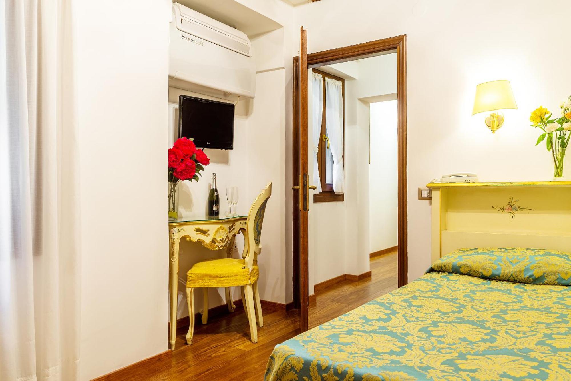 Classic Single Room,1558564855:JPEG