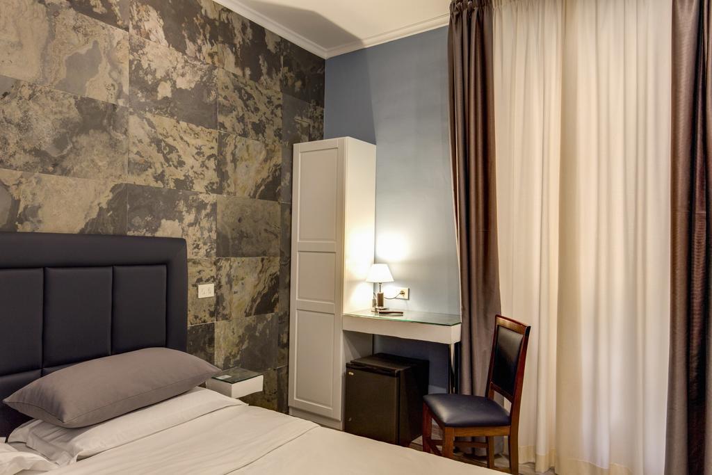 Quarto Duplo Standard