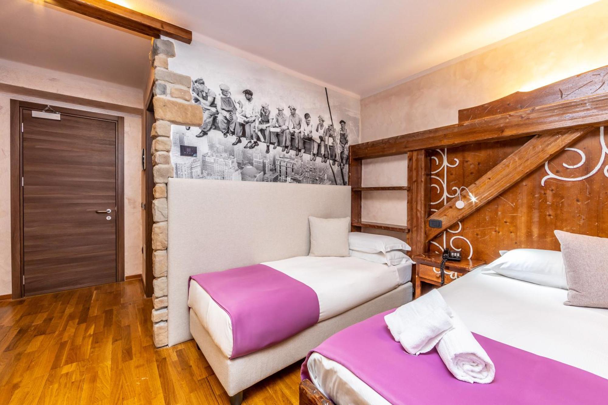 Superior Double Room Balcony,1565160919:JPEG