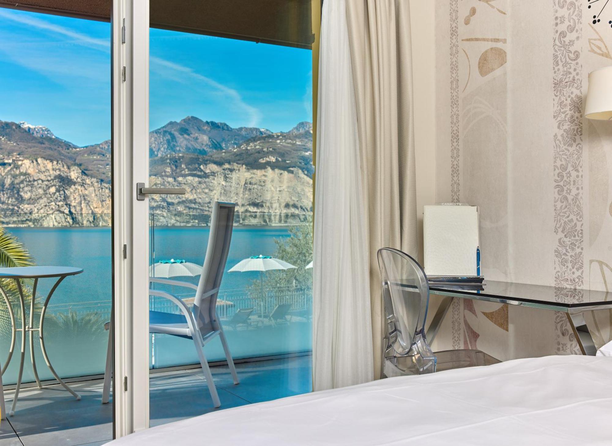 Dreibettzimmer mit Seeblick