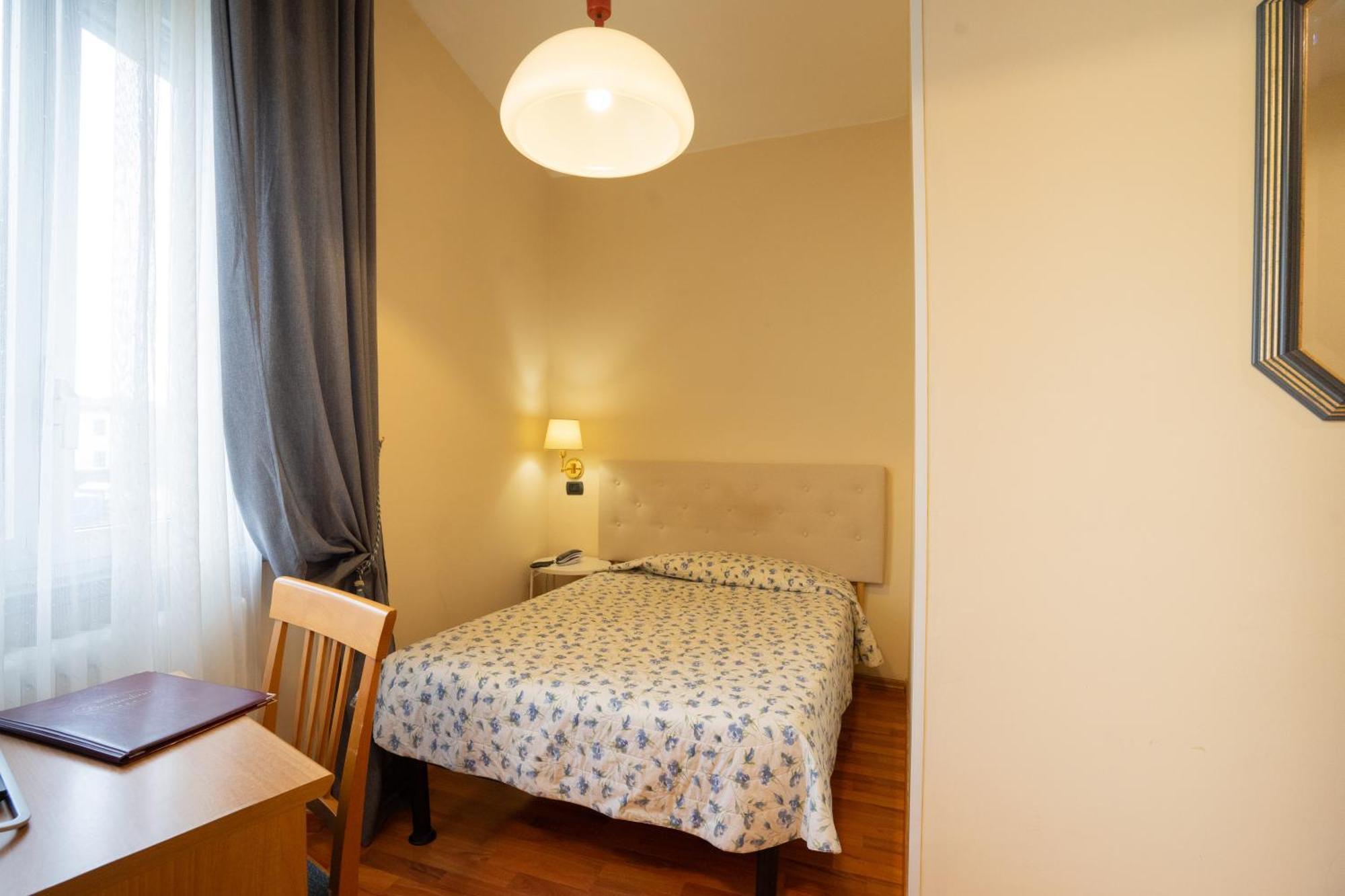 Single Room,1565549326:JPEG