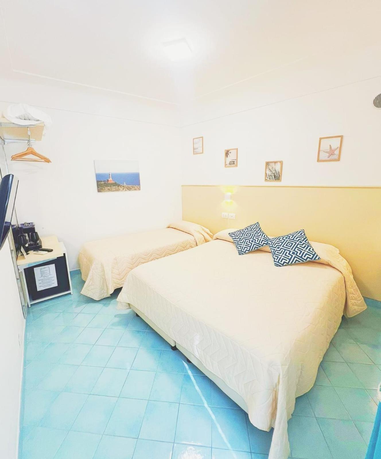 Standard Triple Room,1572936059:JPEG