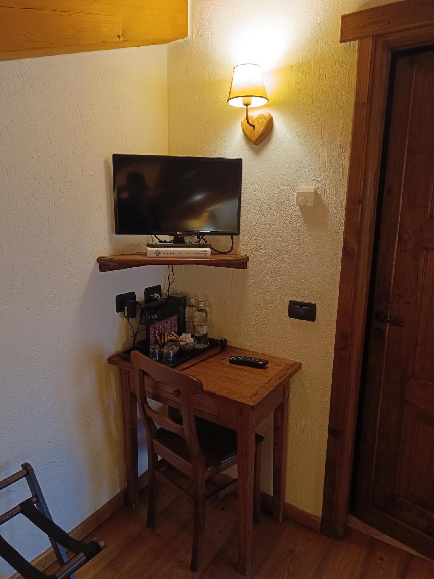Double or Twin Room with Balcony