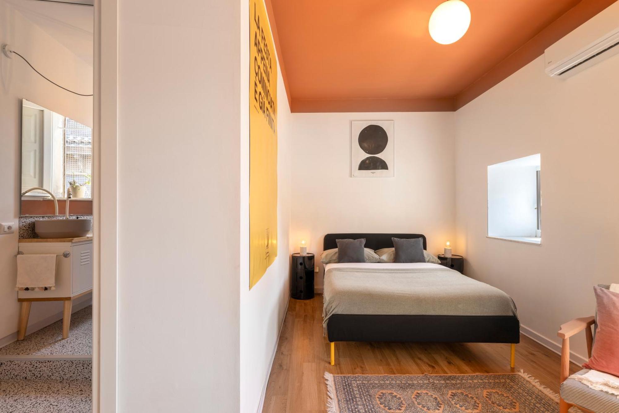 Double Room with Private Bathroom,1581134005:JPEG