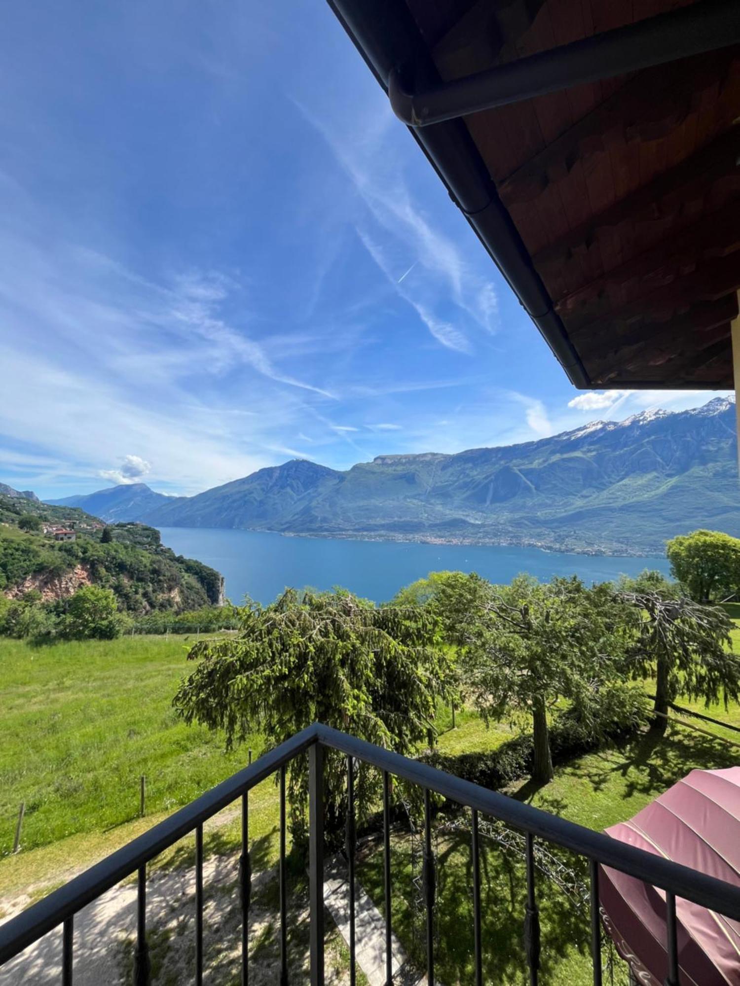 Double Room Balcony Lake View