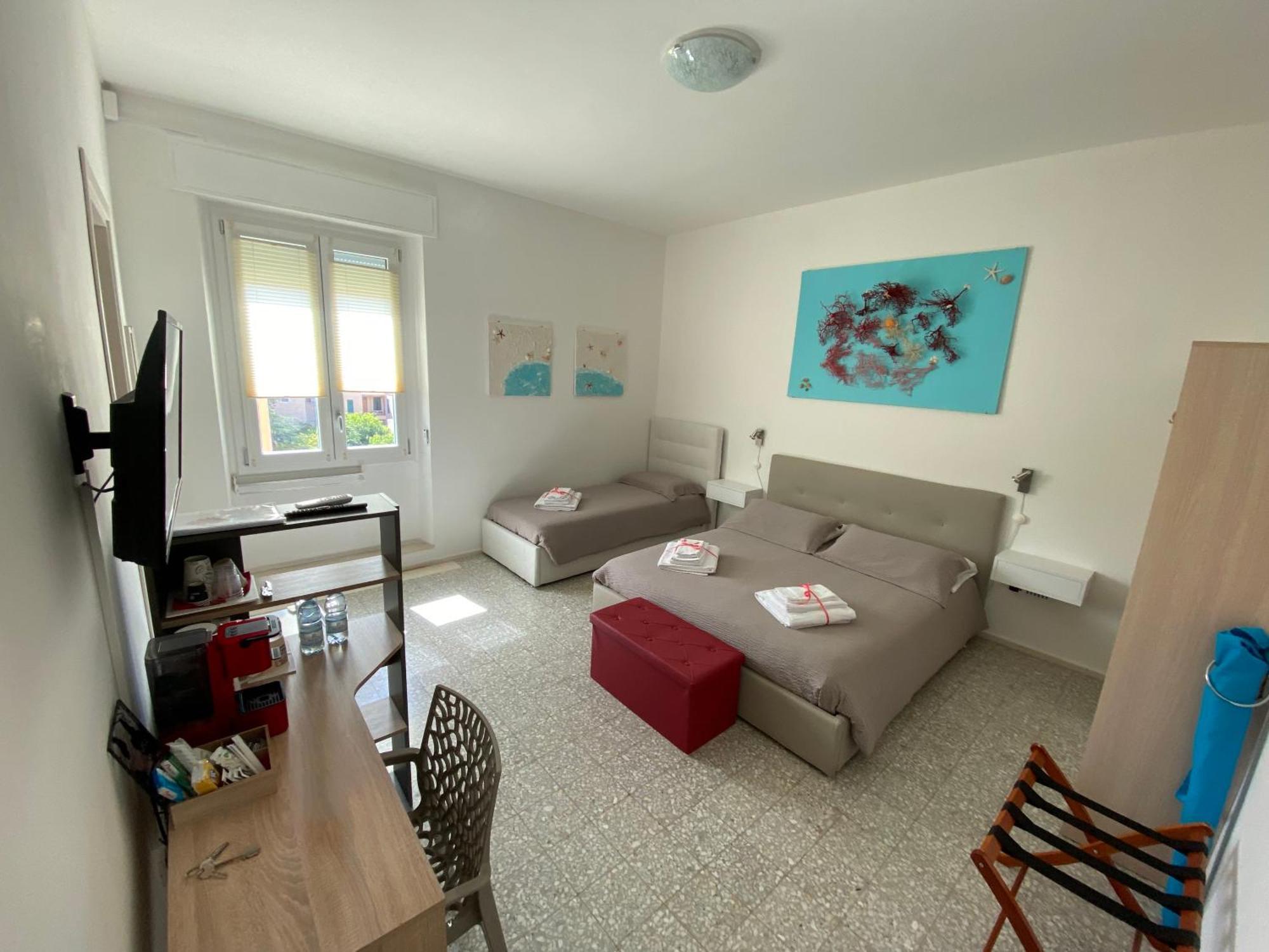 Chambre Triple avec Salle de Bains Privative