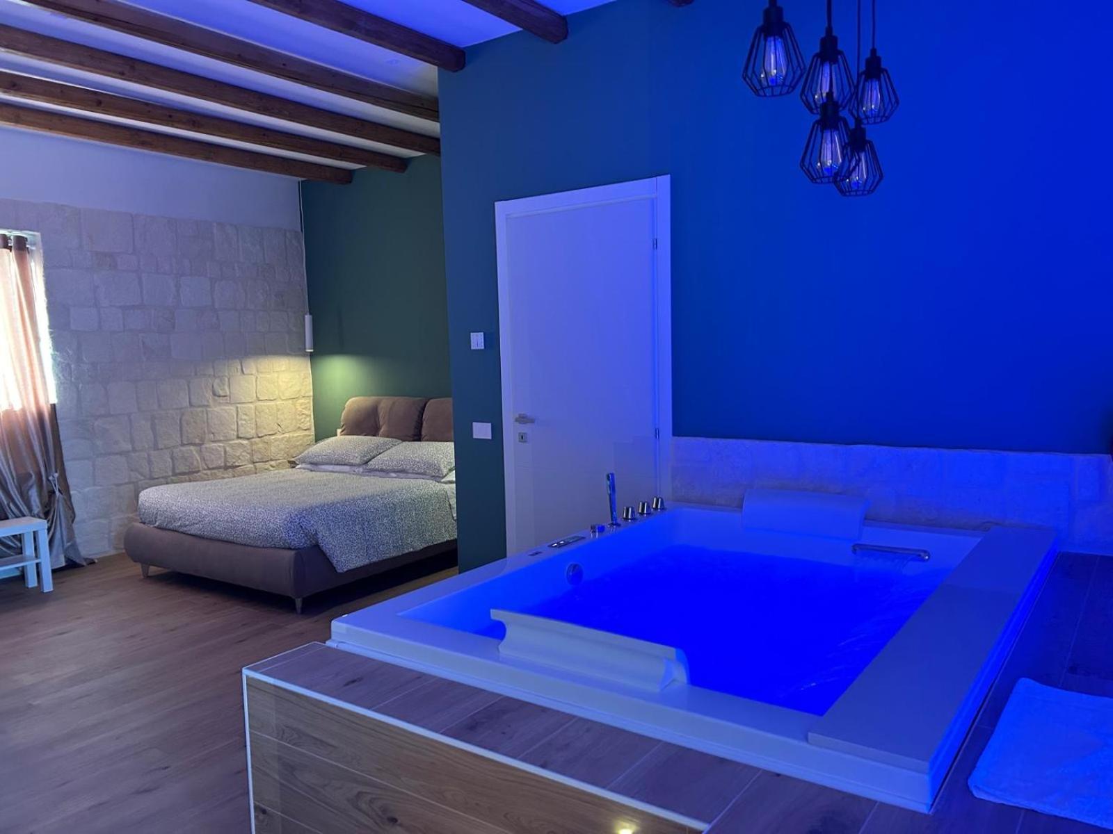 Deluxe Junior Suite,1586860781:JPEG
