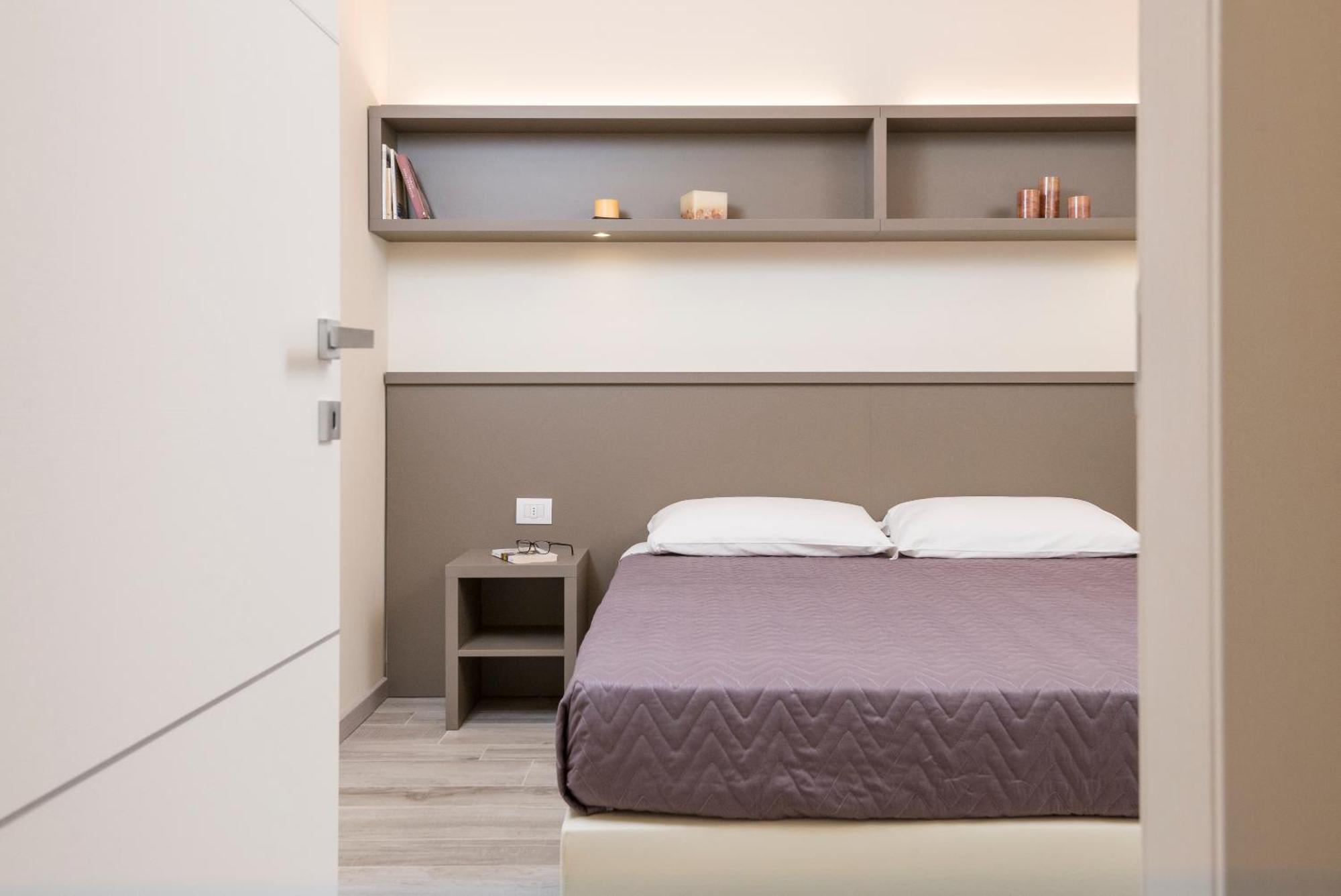 Deluxe Two-Bedroom Apartment