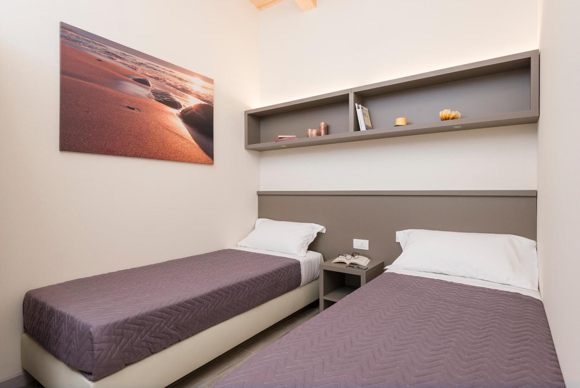 Deluxe Two-Bedroom Apartment