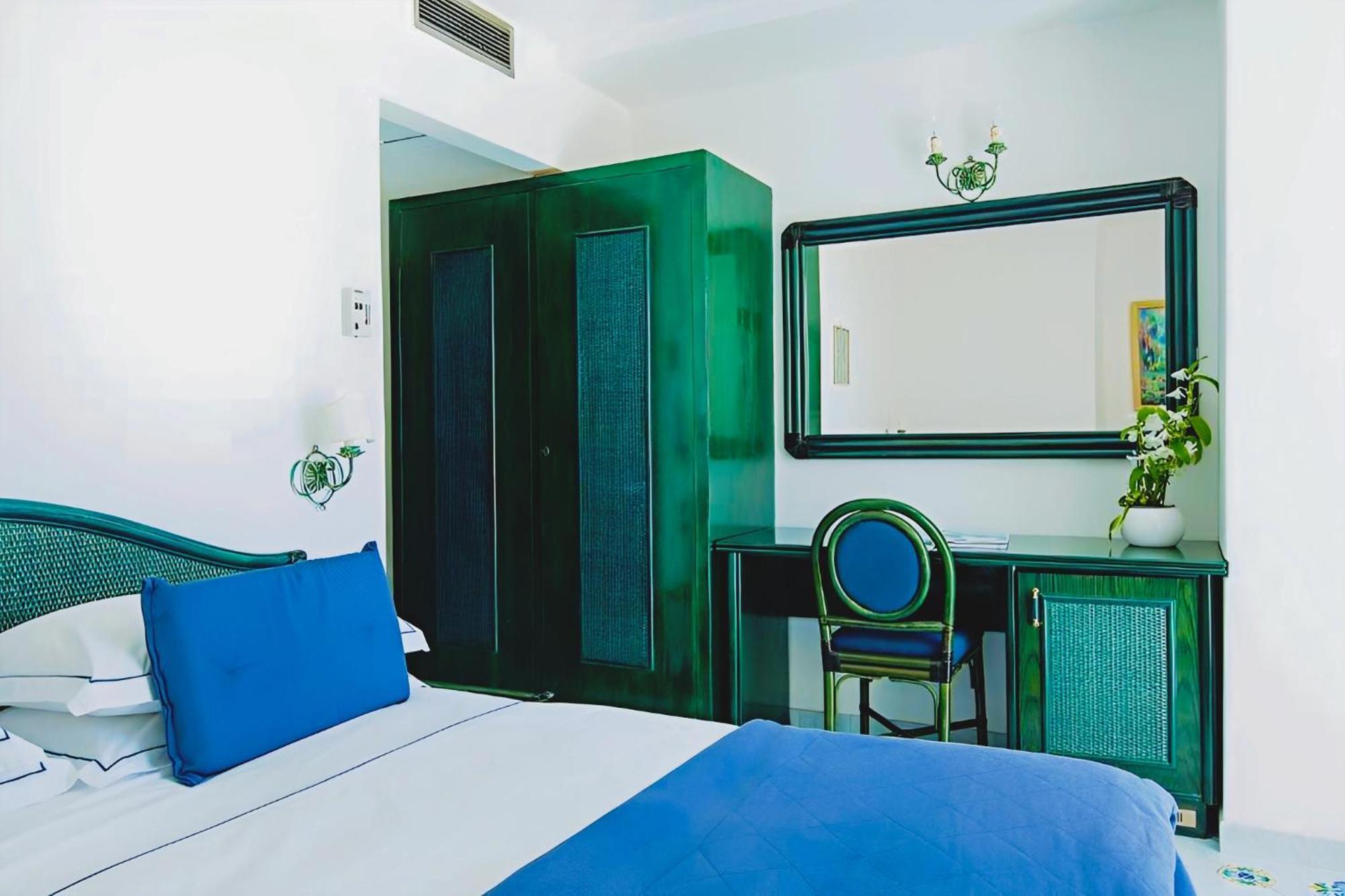 Standard Double Room,1612981978:JPEG