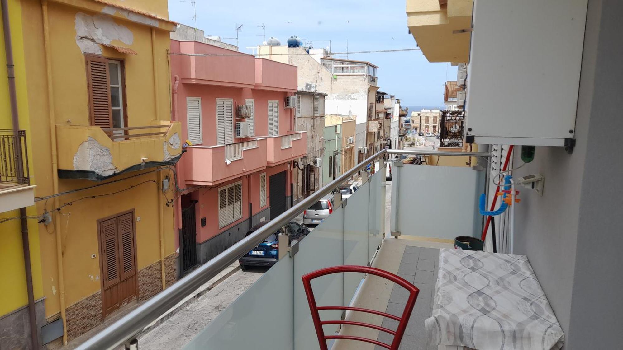 Appartamento con Balcone
