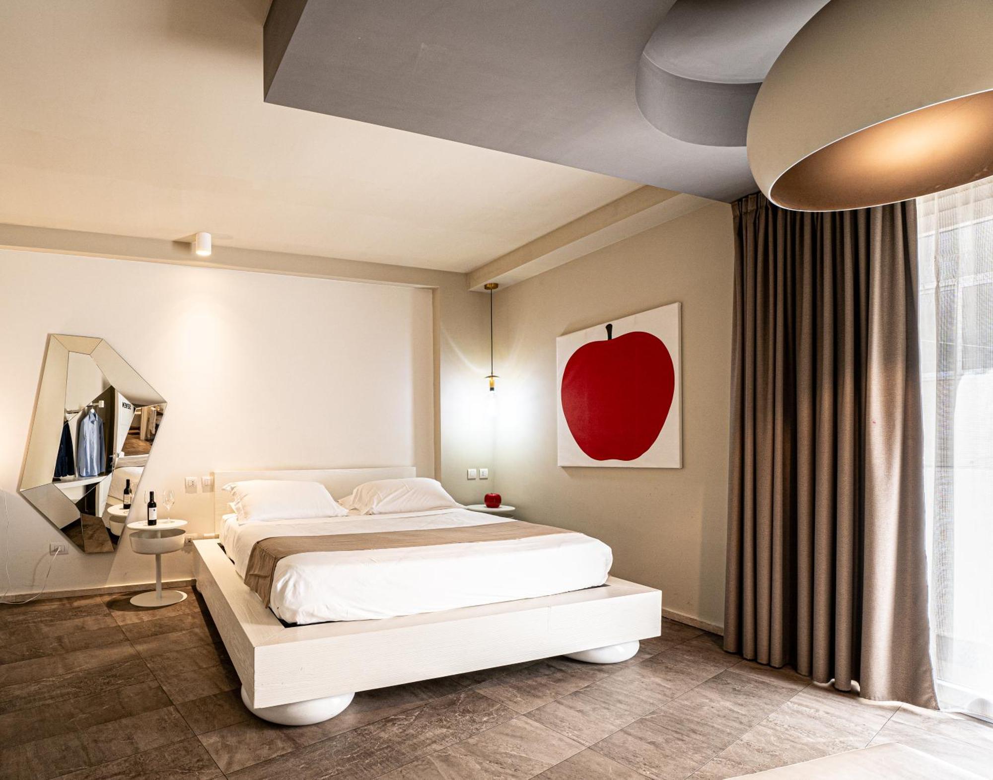 Junior Suite,1588431126:JPEG