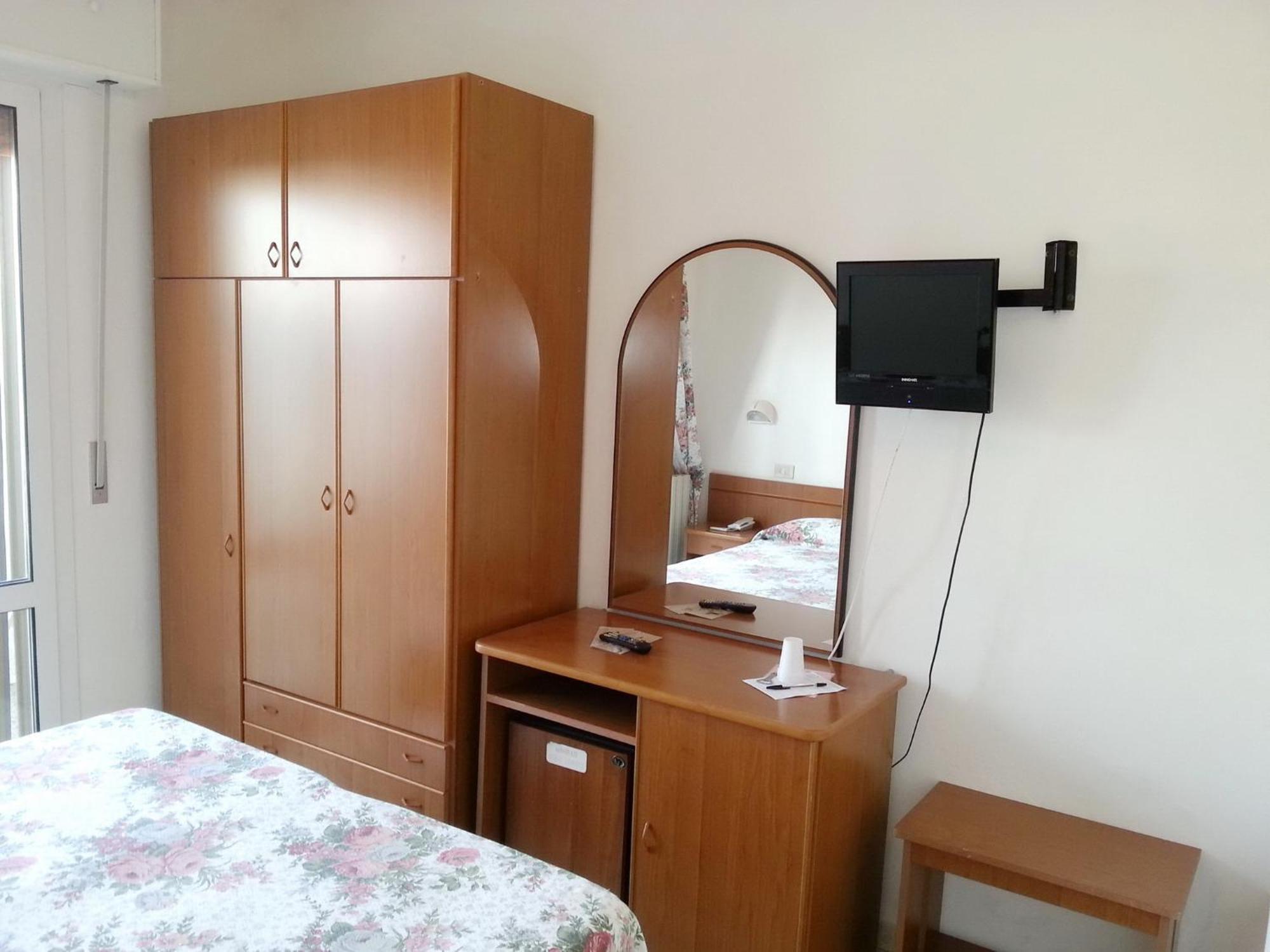 Economy Double or Twin Room